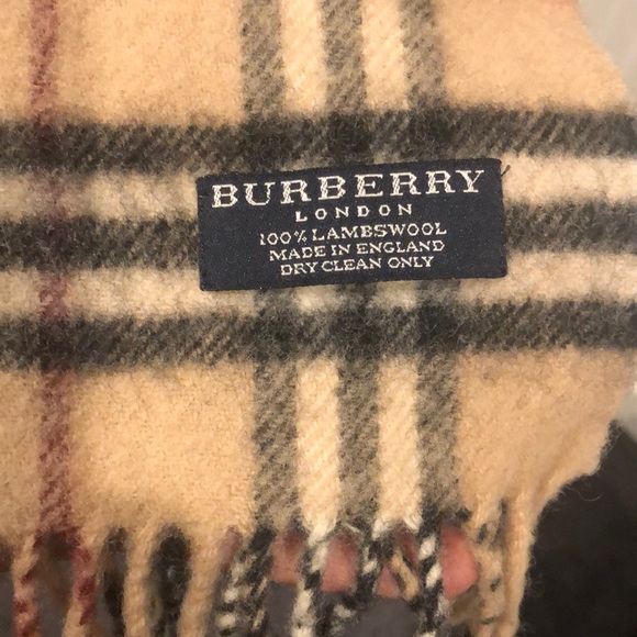Burberry Wool Scarf - Picture 4 of 4
